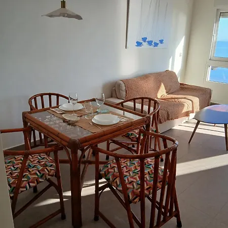 Appartement & Jacuzzi Frente Al Mar *