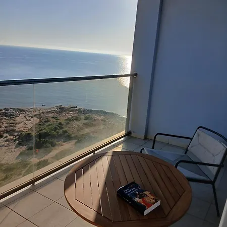 & Jacuzzi Frente Al Mar לה מנגה דל מר מנור